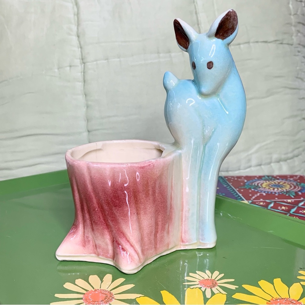 MCM Shawnee Deer Planter